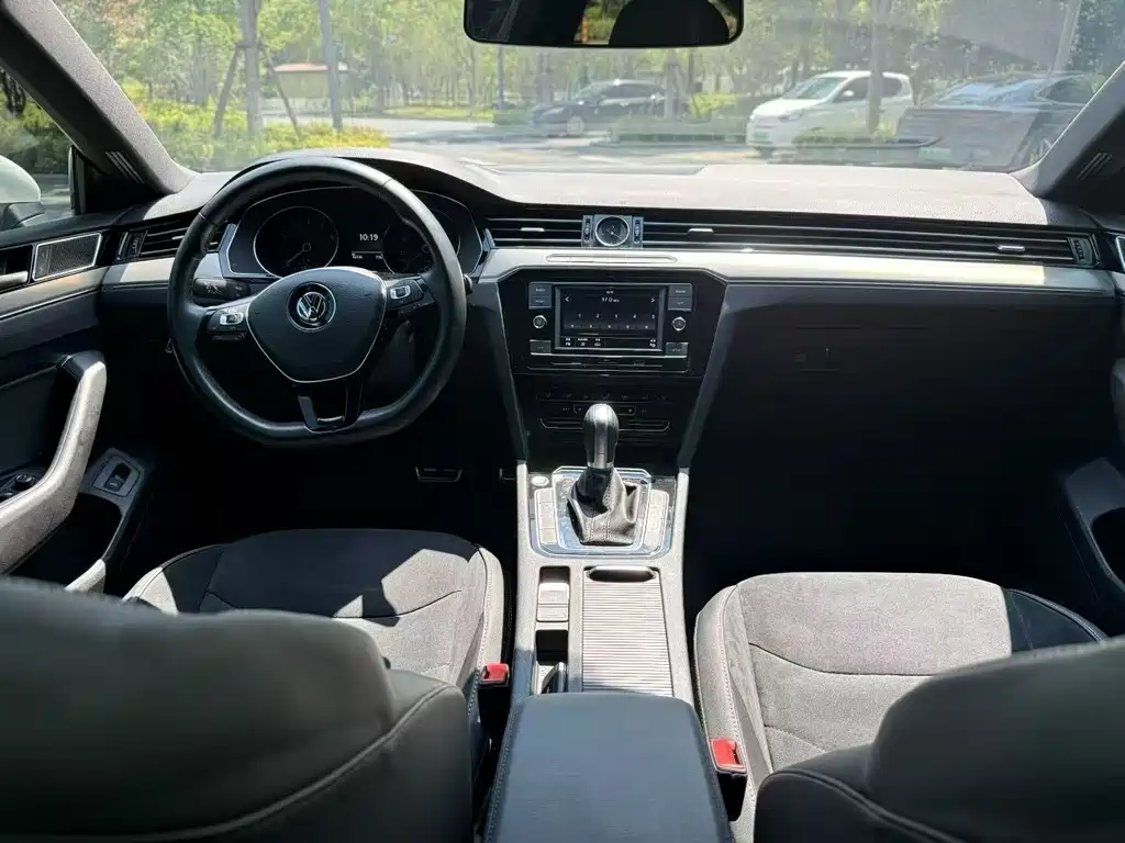 VOLKSWAGEN FAW  CC