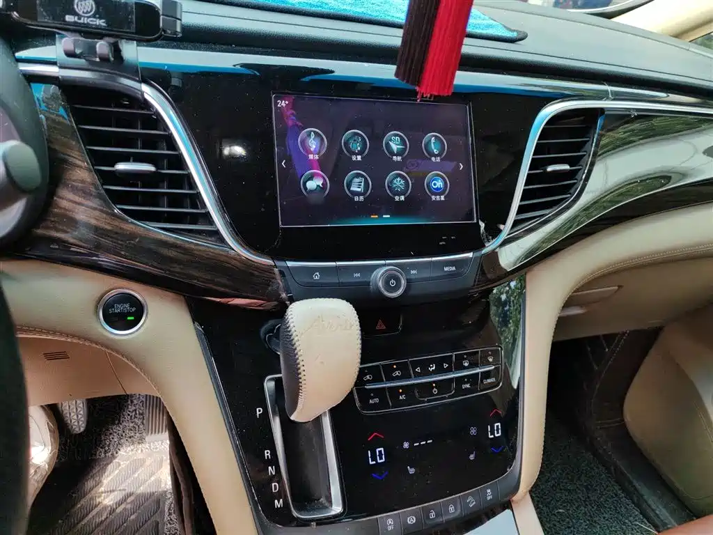 Buick GL8 2018 ES 28T Luxury VI