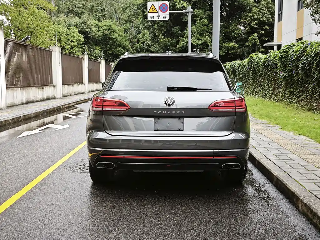 Volkswagen Touareg — миниатюра 8