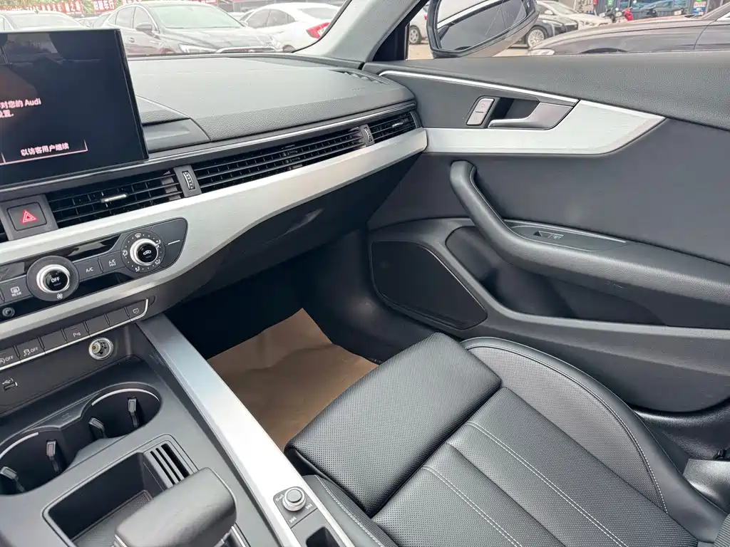 Audi A4L — миниатюра 11