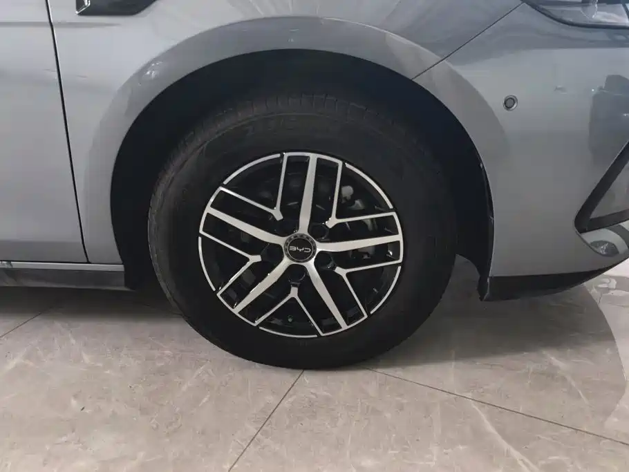 BYD Seal 05 DM-i — миниатюра 6