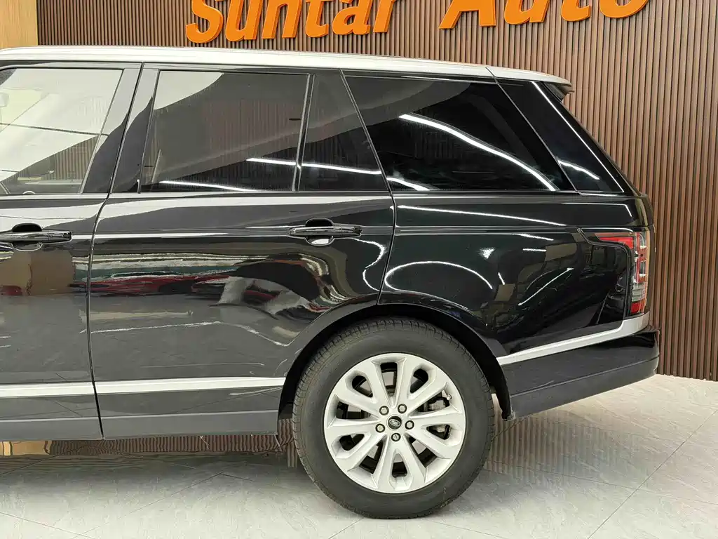 Land Rover Range Rover 2013 NA 5.0 V8 Vogue SE