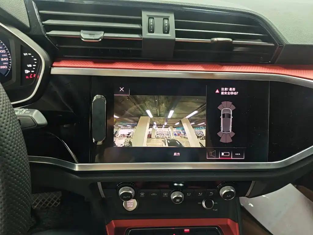 Audi Q3 — миниатюра 13