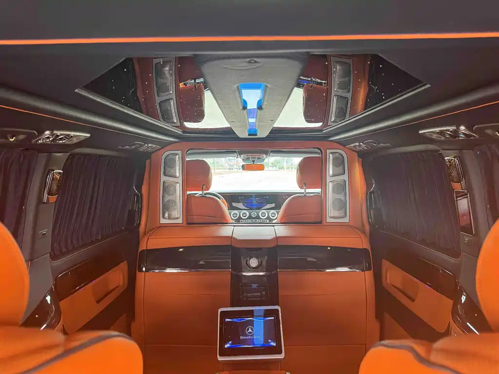 Mercedes-Benz Vito — миниатюра 9
