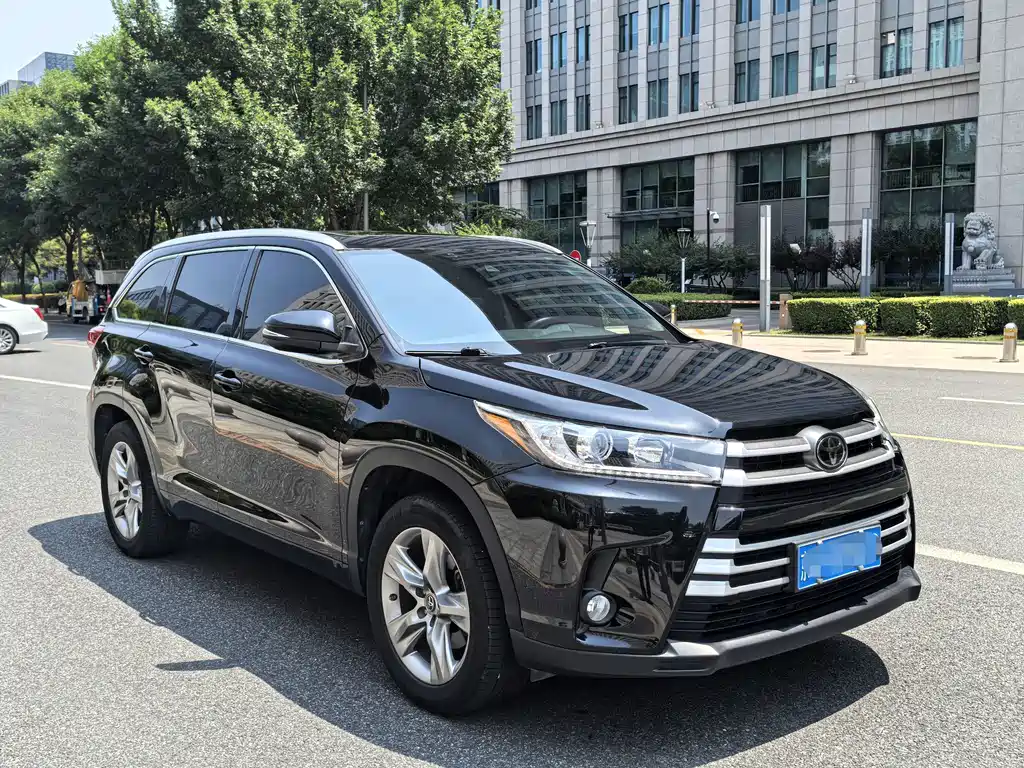 Toyota Highlander — миниатюра 10