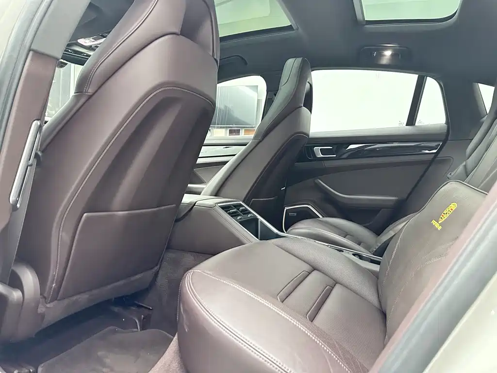 Porsche Panamera — миниатюра 13