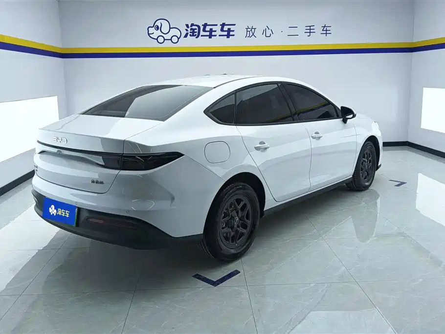BYD SEAL 05 DM I