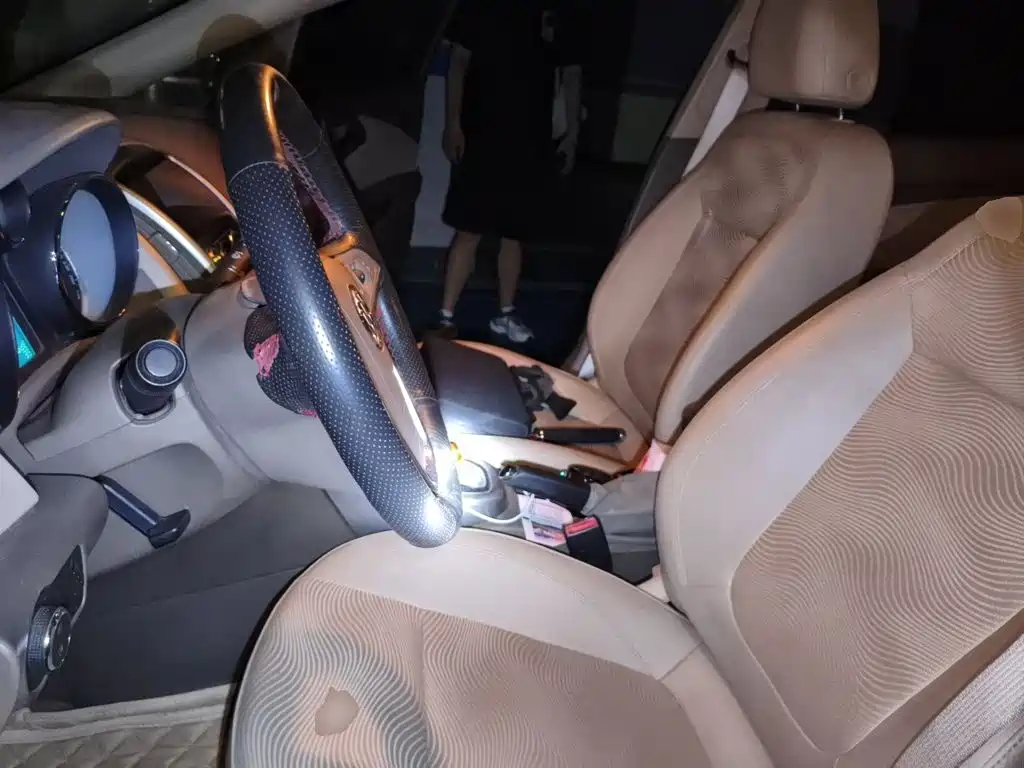 Buick Excelle — миниатюра 16