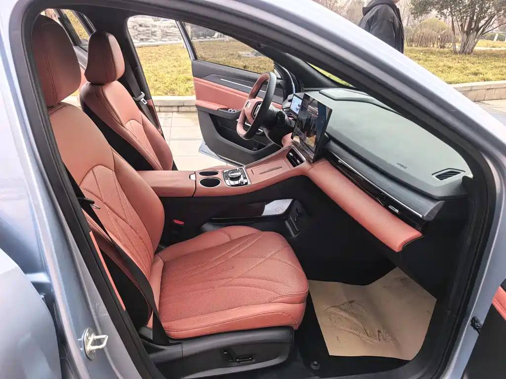 GEELY GALAXY GALAXY L6