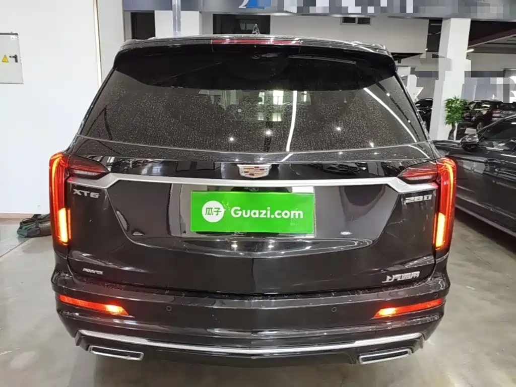 Cadillac XT6 — миниатюра 6