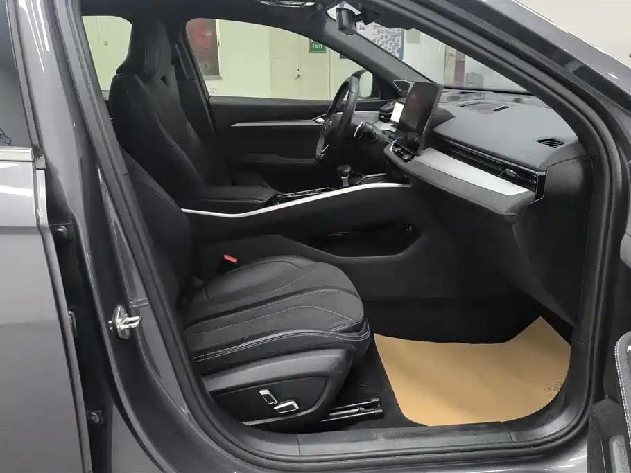 GEELY AUTOMOBILE XINGRUI