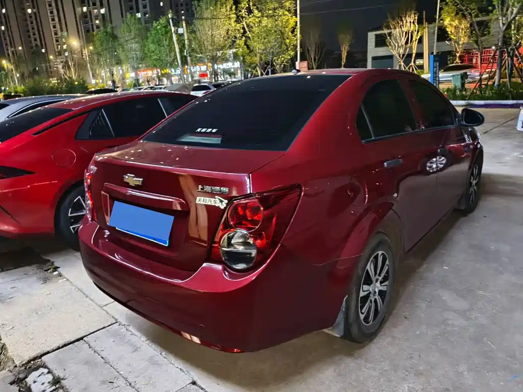 Chevrolet Aveo — миниатюра 5