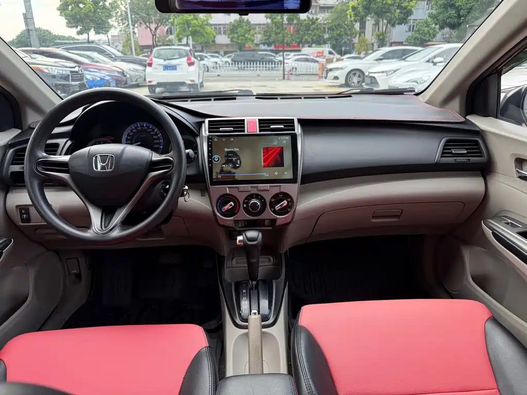 Honda City Classic — миниатюра 8