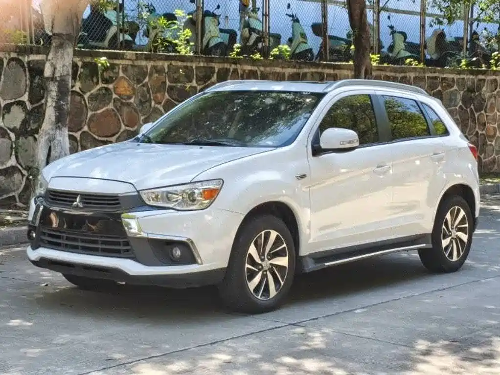 Mitsubishi ASX