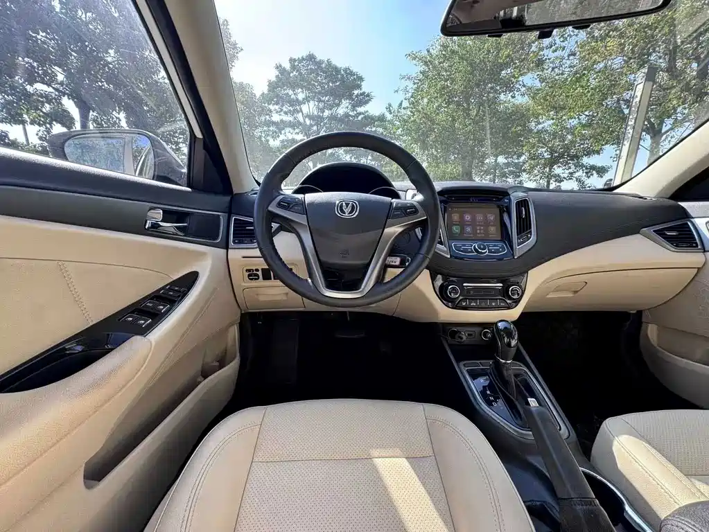 Changan Eado — миниатюра 8