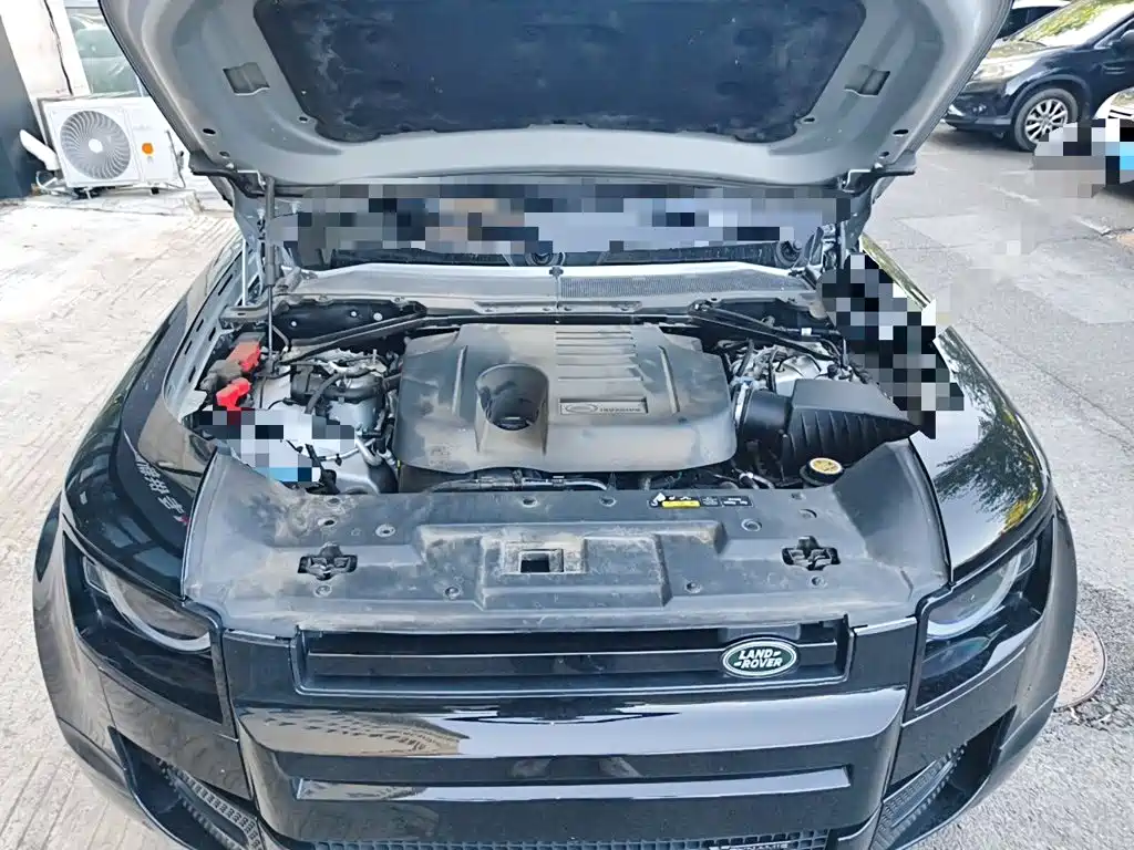 Land Rover Defender — миниатюра 21