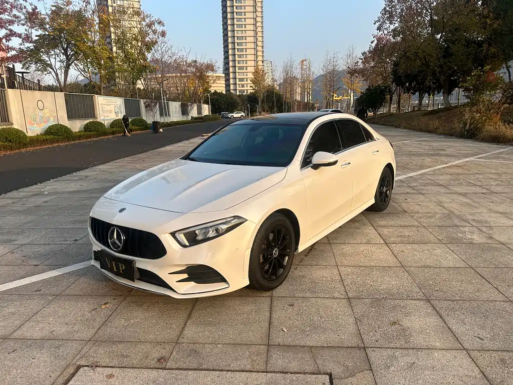 MERCEDES-BENZ A CLASS