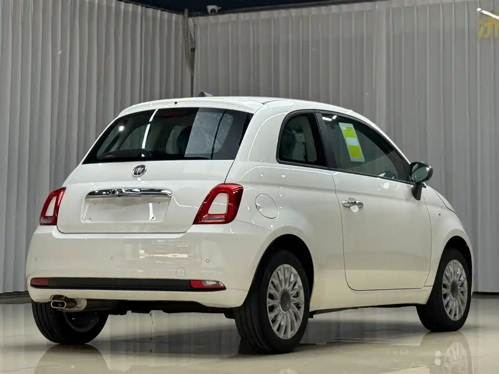 Fiat 500 2023 1.4L AT