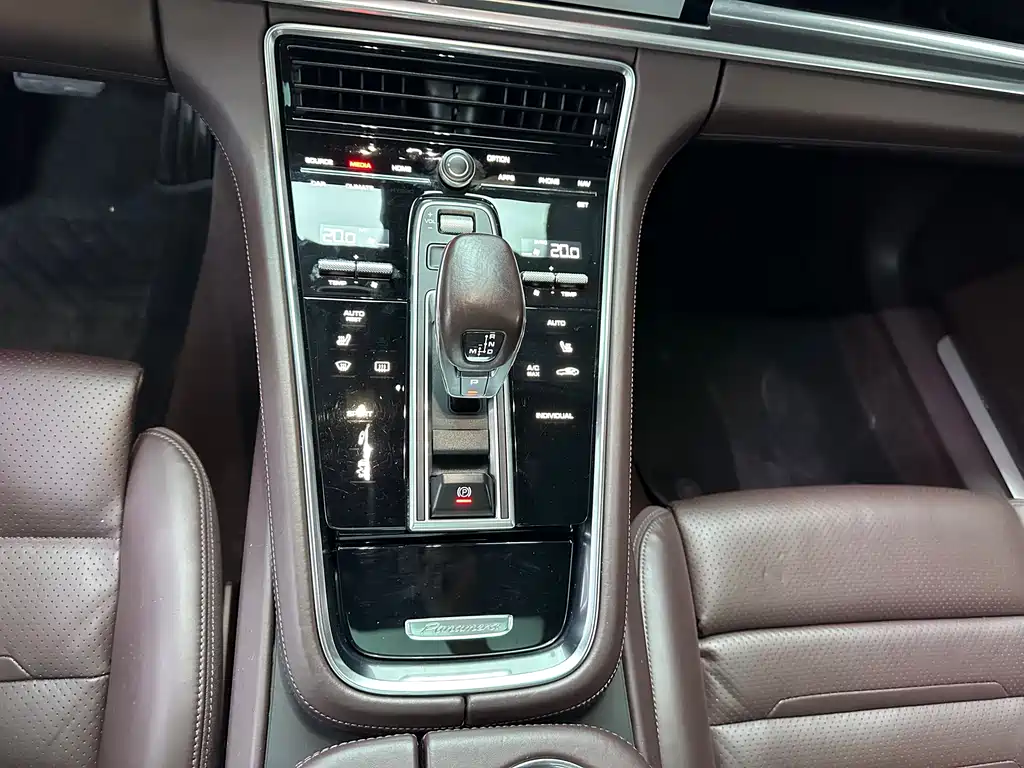 Porsche Panamera 2017 Panamera 3.0T