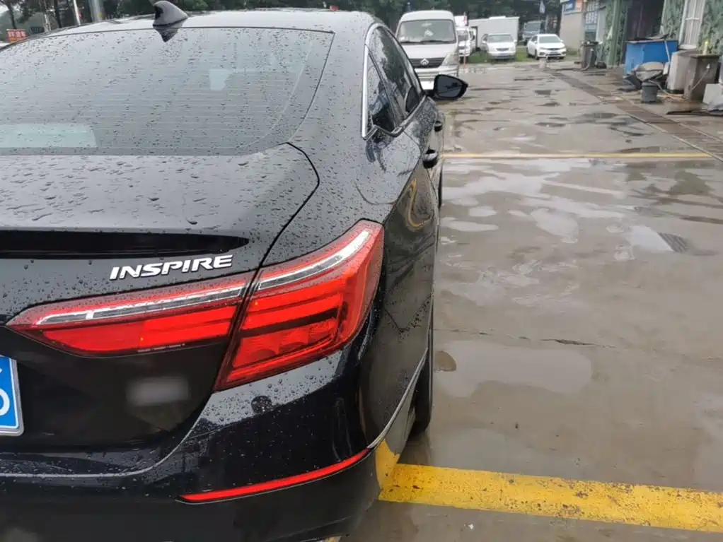 Honda Inspire — миниатюра 8