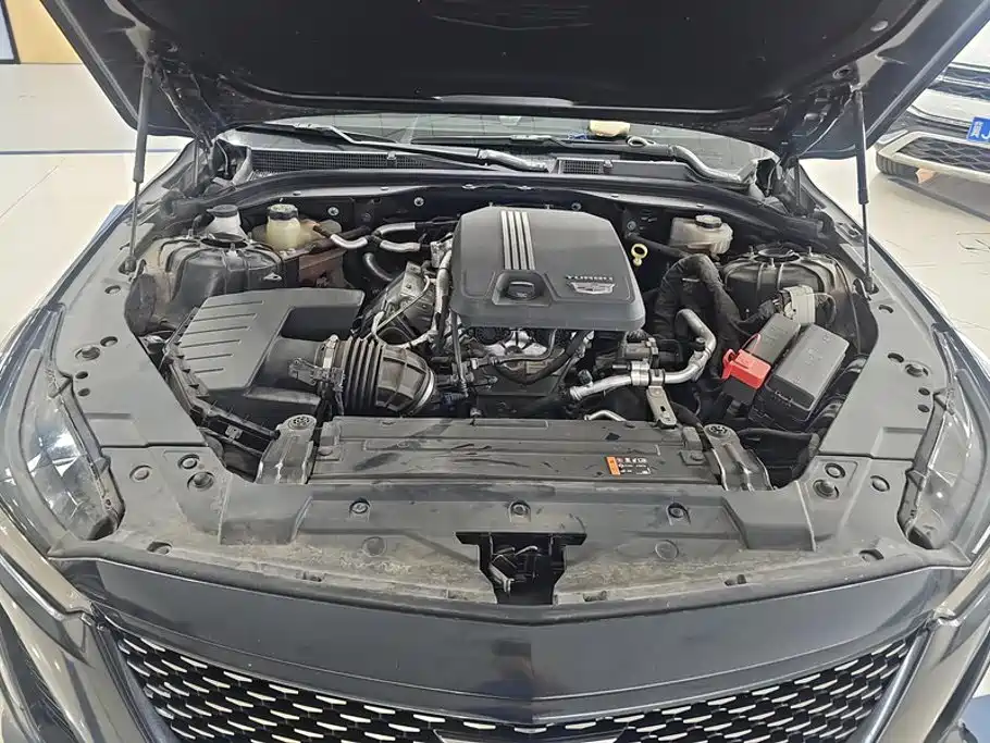 Cadillac CT5 — миниатюра 10