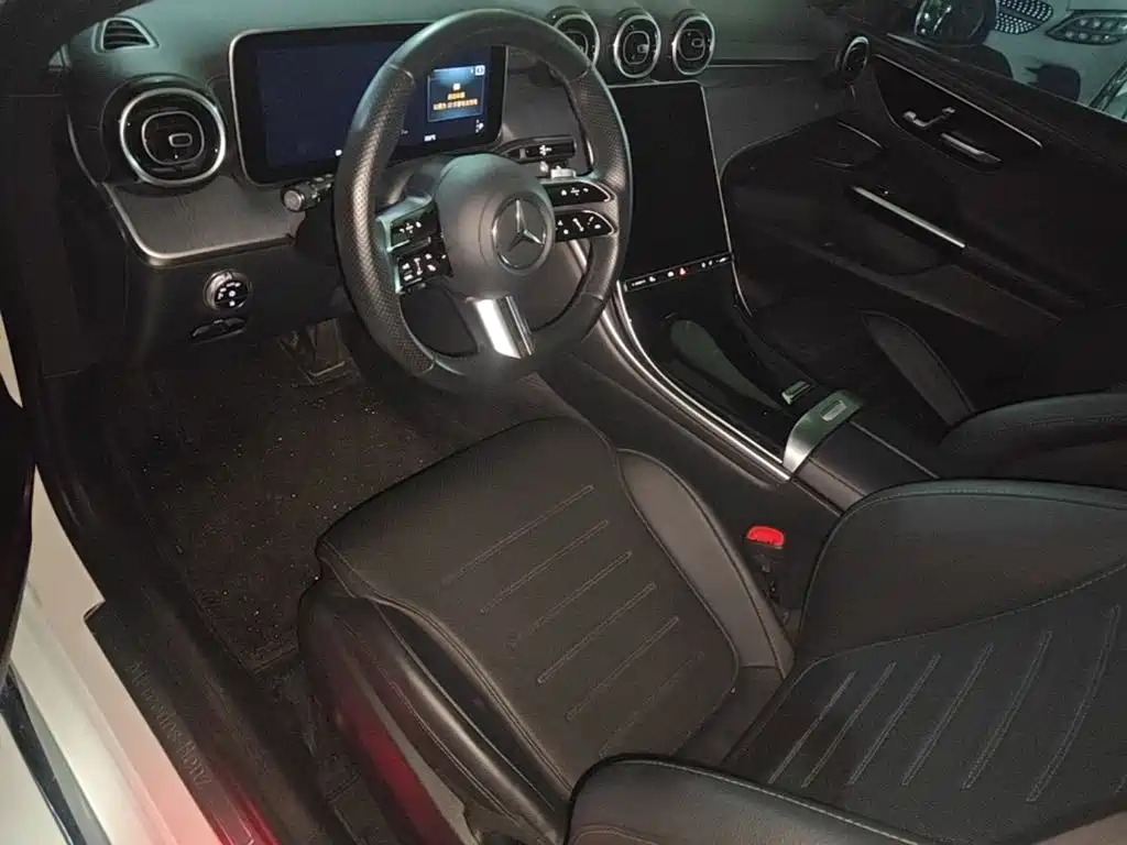 Mercedes-Benz C-Class — миниатюра 15