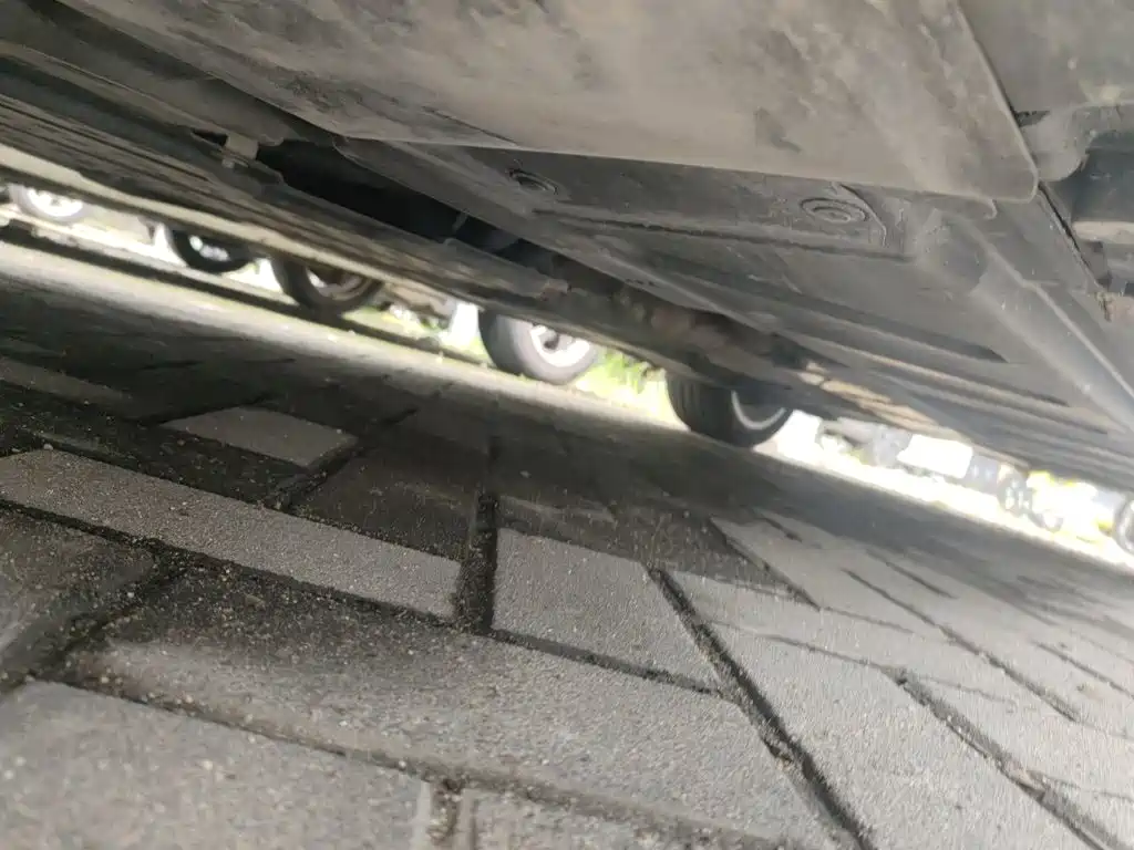 Mercedes-Benz E-Class id 4622383 из Китая 16