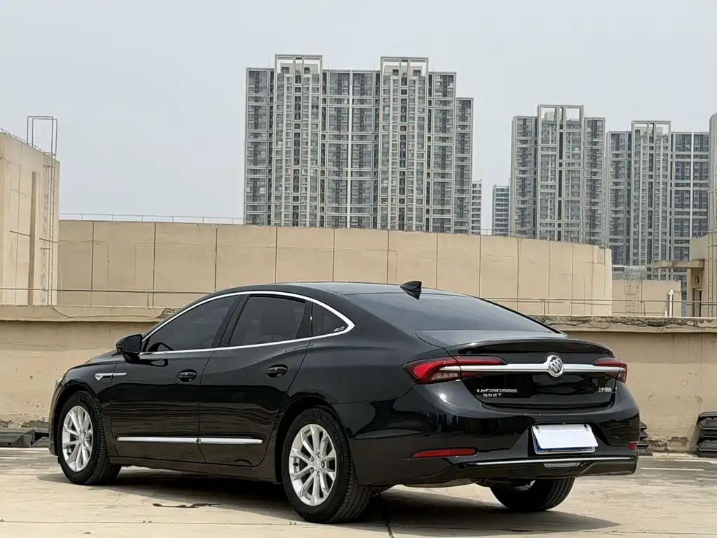 Buick LaCrosse 2022 552T Luxury