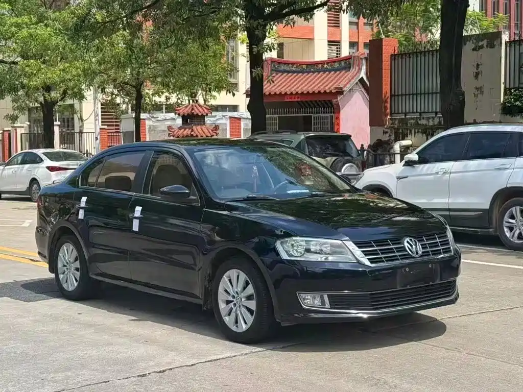 Volkswagen Lavida — миниатюра 3