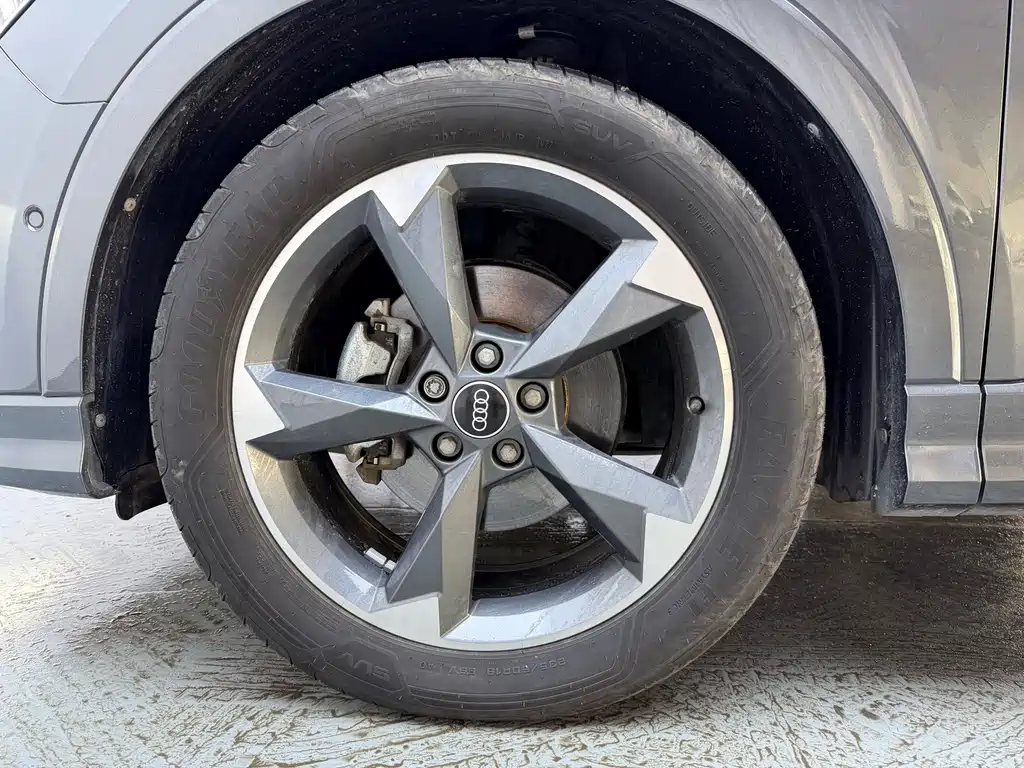 Audi Q3 2022 35 TFSI Fashion