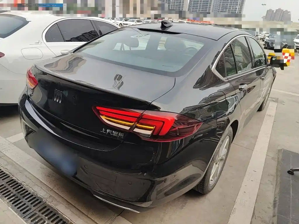 Buick Regal — миниатюра 7