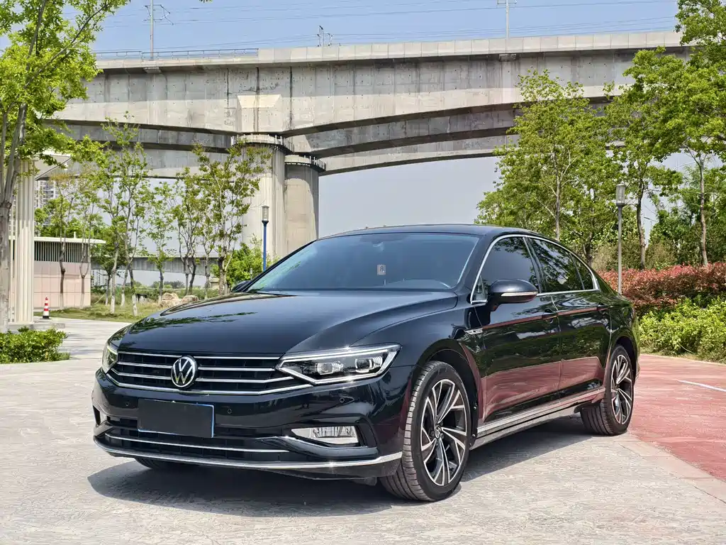 Volkswagen Magotan 2023