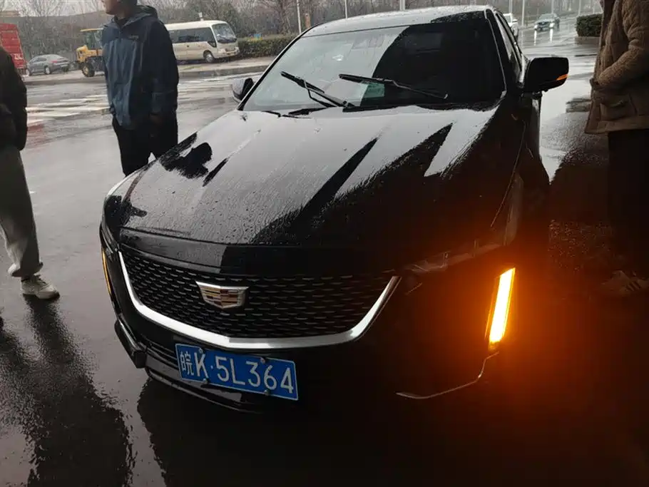 CADILLAC CT5