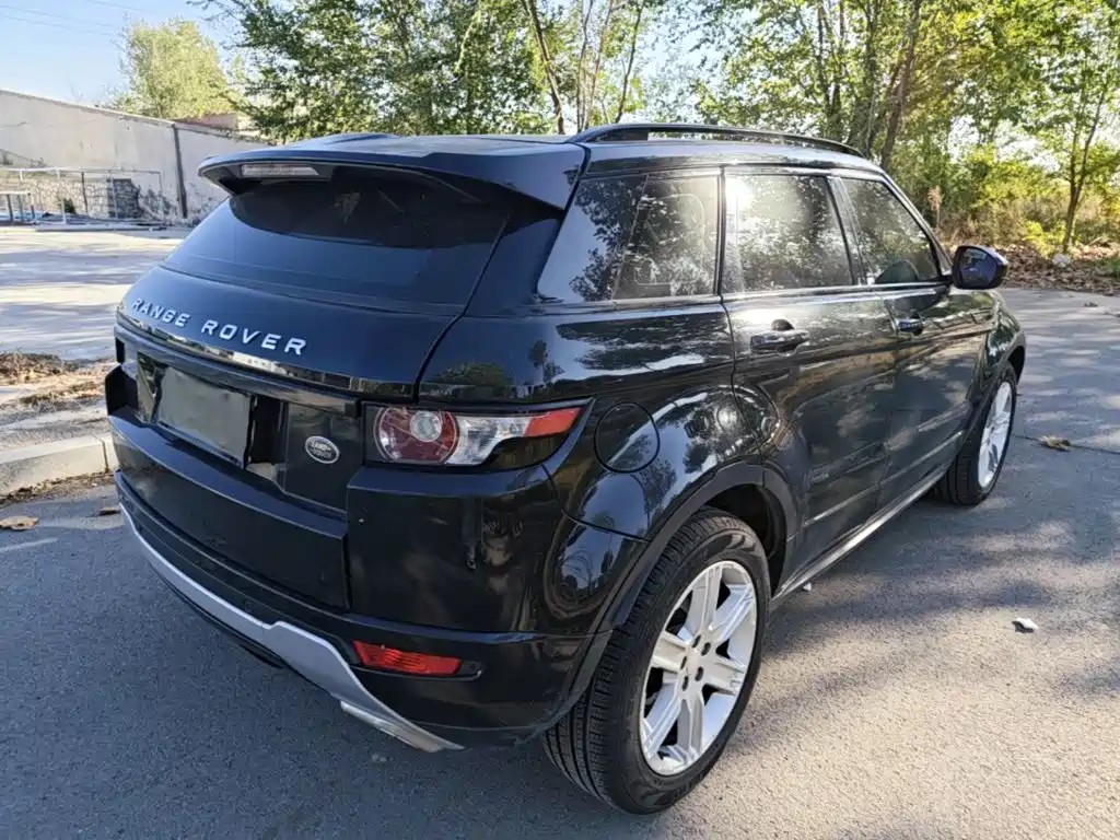 Land Rover Evoque — миниатюра 7