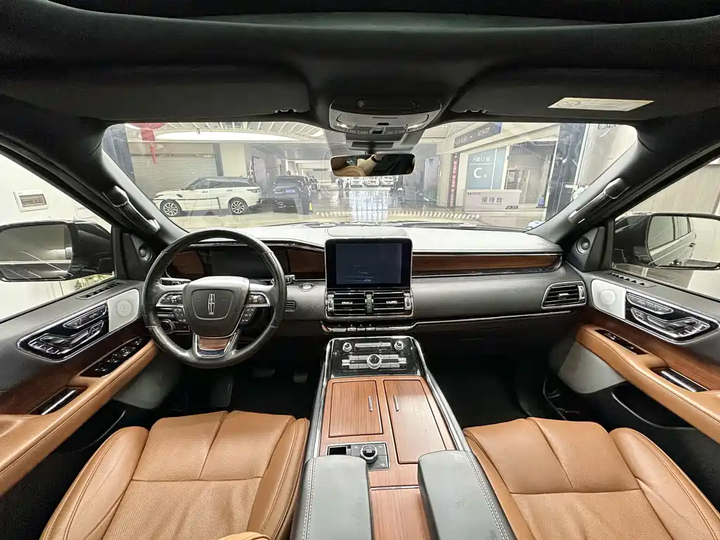 Lincoln Navigator 2018 3.5T V