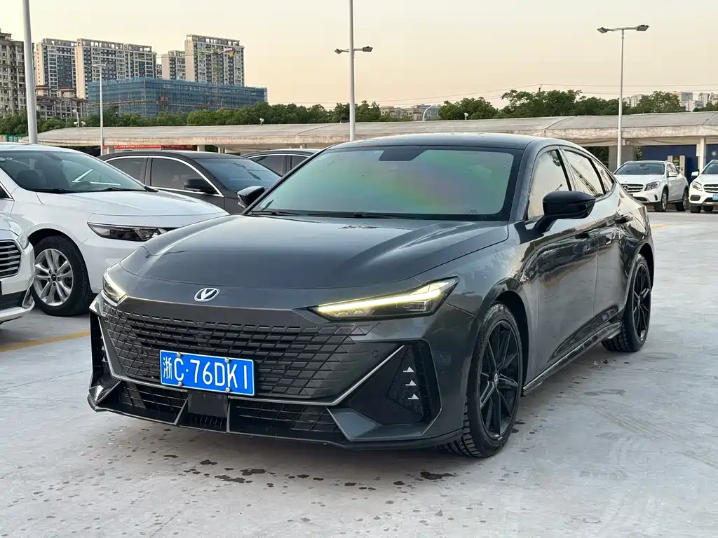 Купить Changan UNI-V