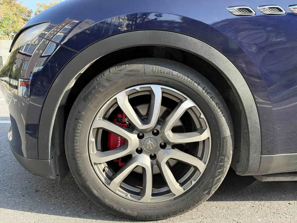 Maserati Levante — миниатюра 6