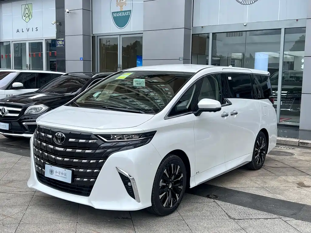 Toyota Alphard 0