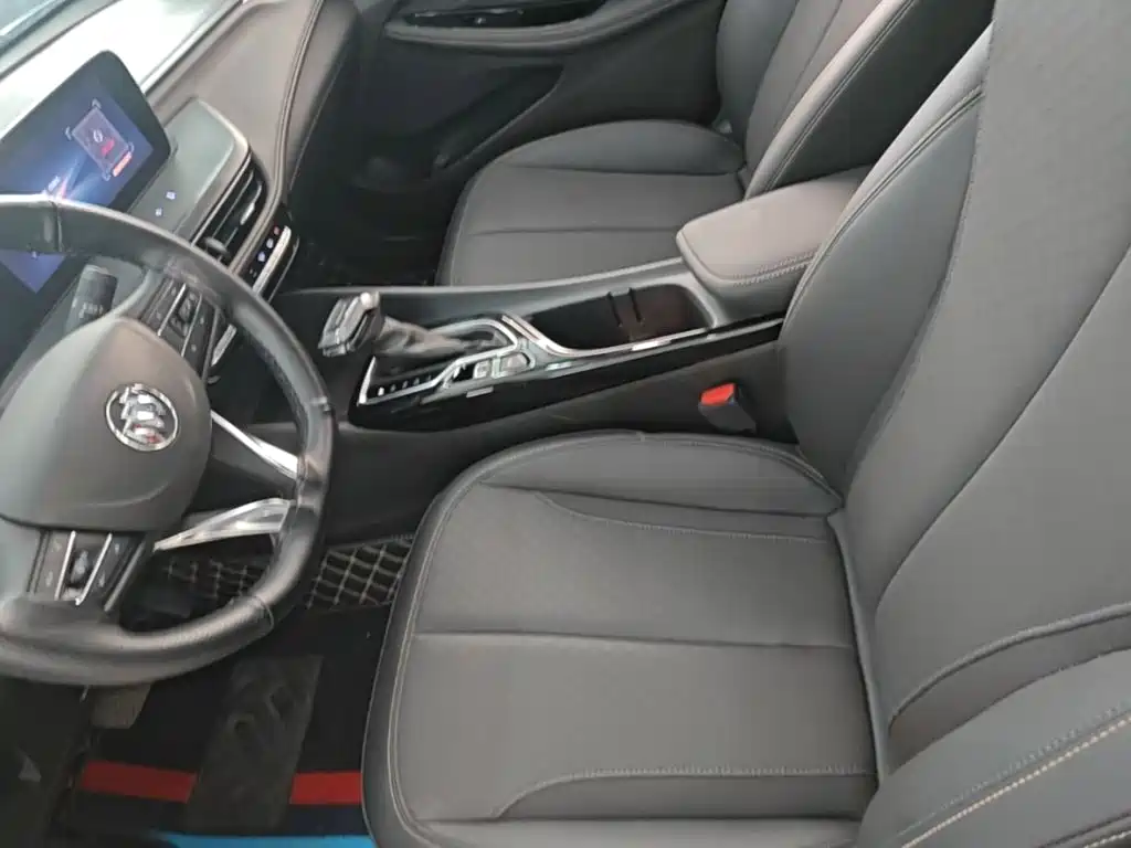 Buick Verano — миниатюра 15