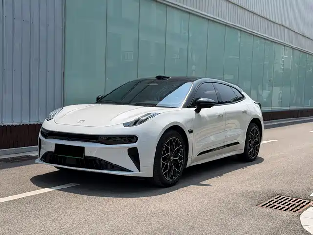2024 Zeekr 001