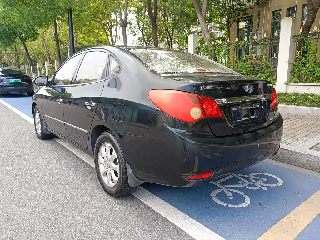 Hyundai Elantra 2010 1.6L AT GLS