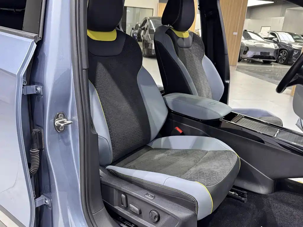 Volkswagen ID.4 X — миниатюра 17
