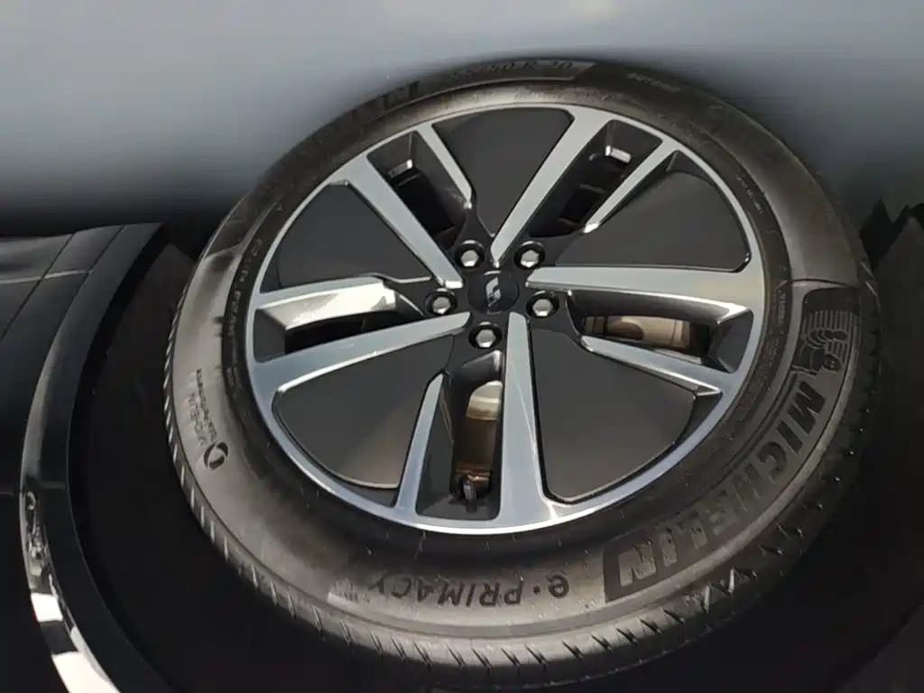 Li Auto Li L7 — миниатюра 23