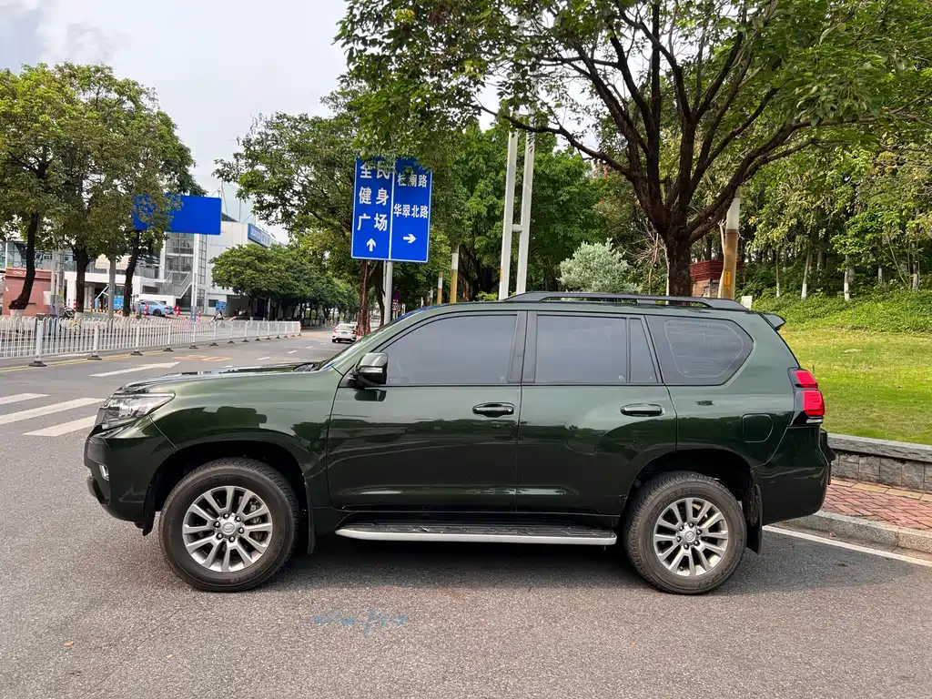 Toyota Land Cruiser Prado 2018 3.5L AT TX-L