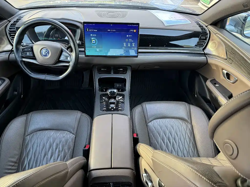 BYD Han — миниатюра 7
