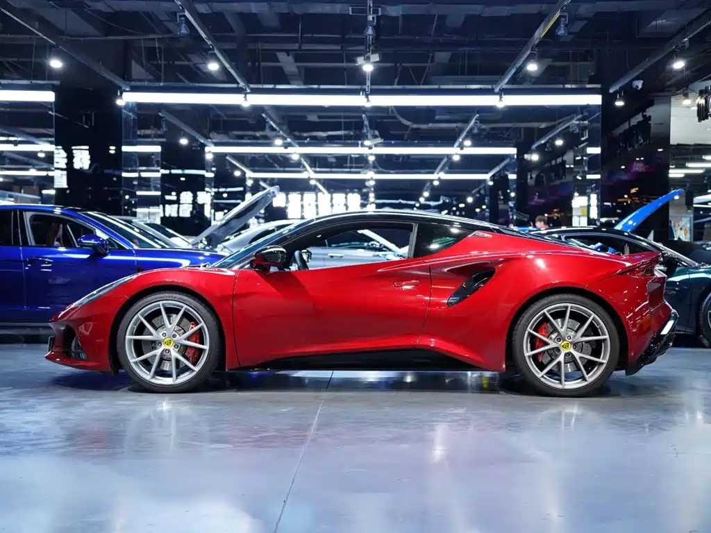 Lotus Emira — миниатюра 37