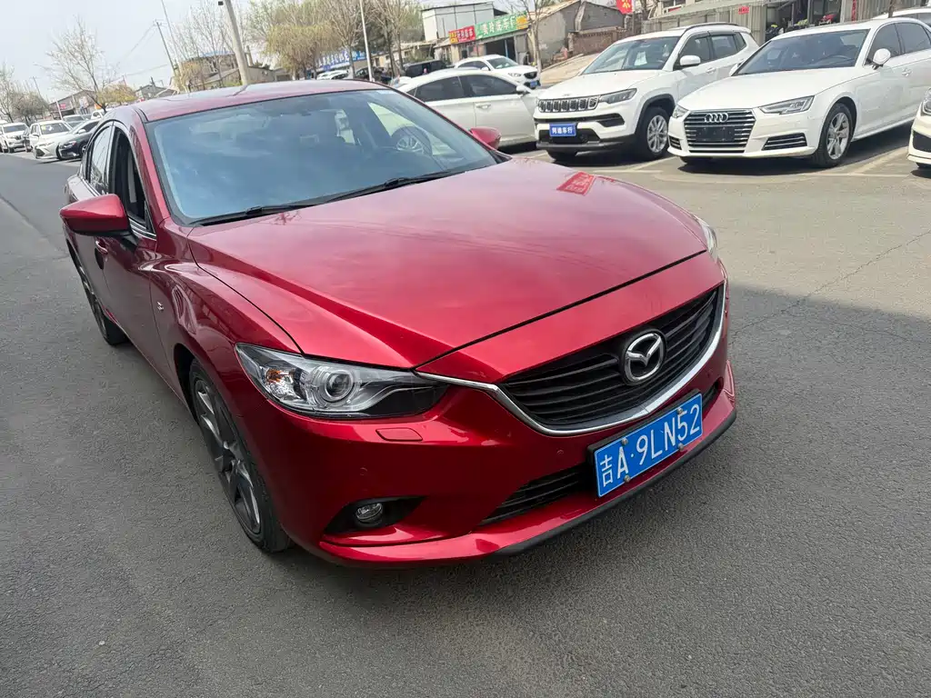 Mazda Atenza 2.5L Blue Sky Distinguished Edition, фото 2