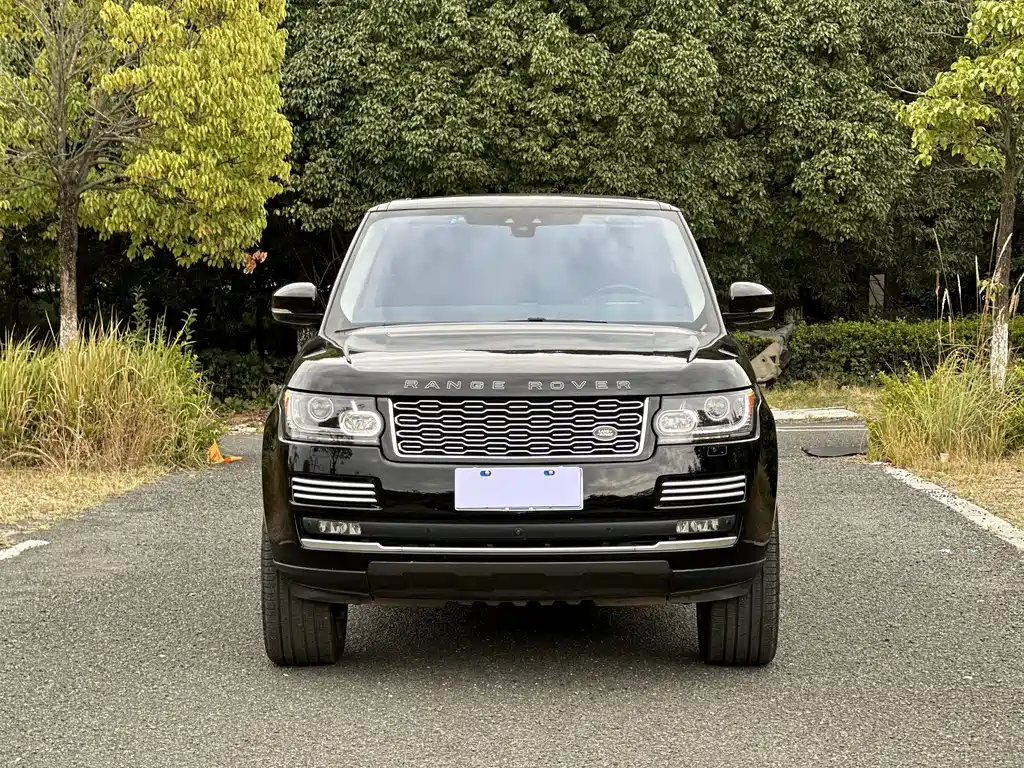 Land Rover Range Rover — миниатюра 2