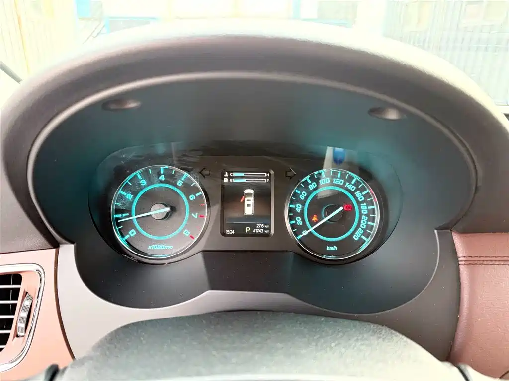 JIANGQI GROUP RUIFENG M5