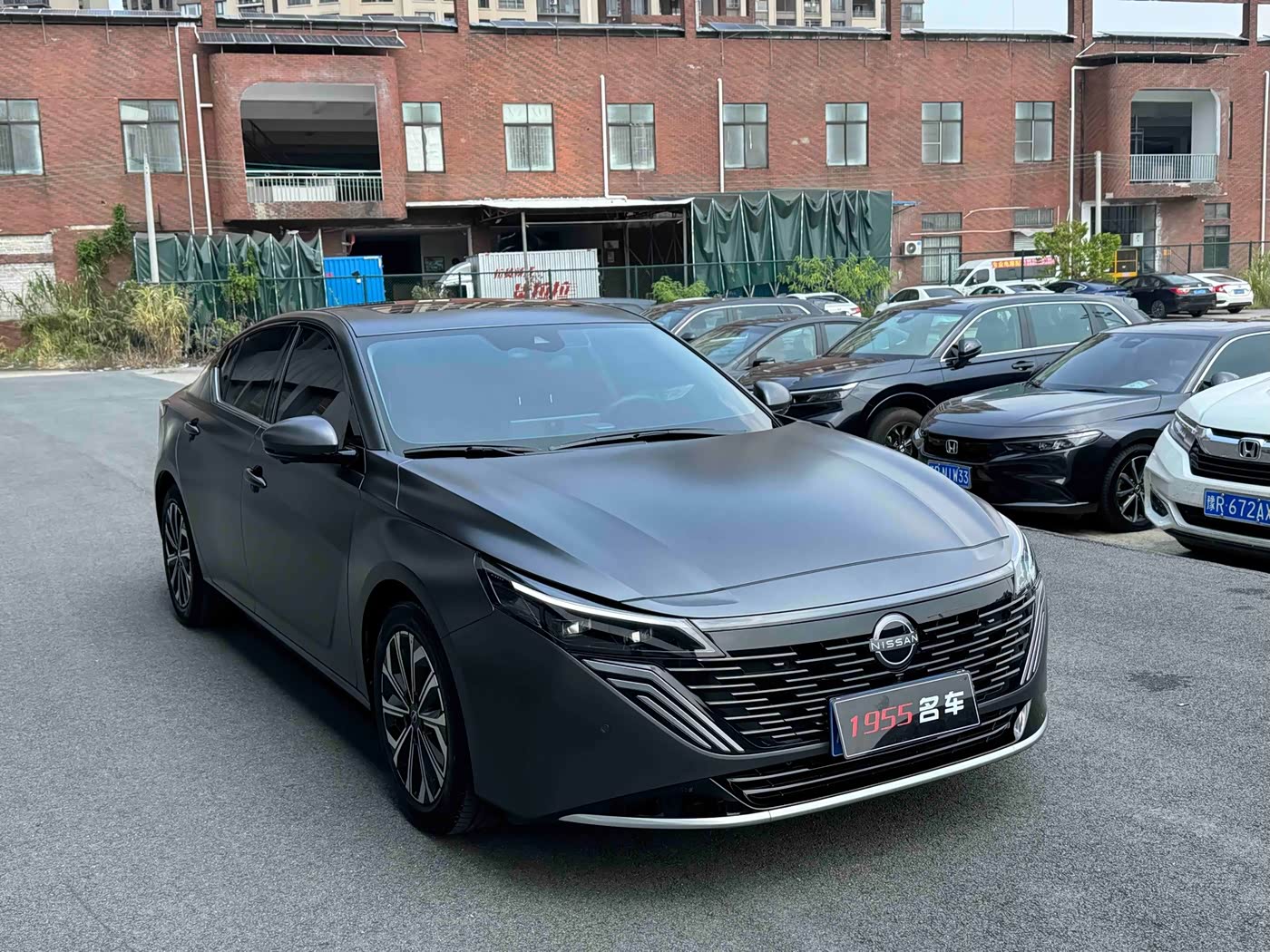 Nissan Teana 2.0 л 2026 г. Серебристо-серый, пробег 13000 км